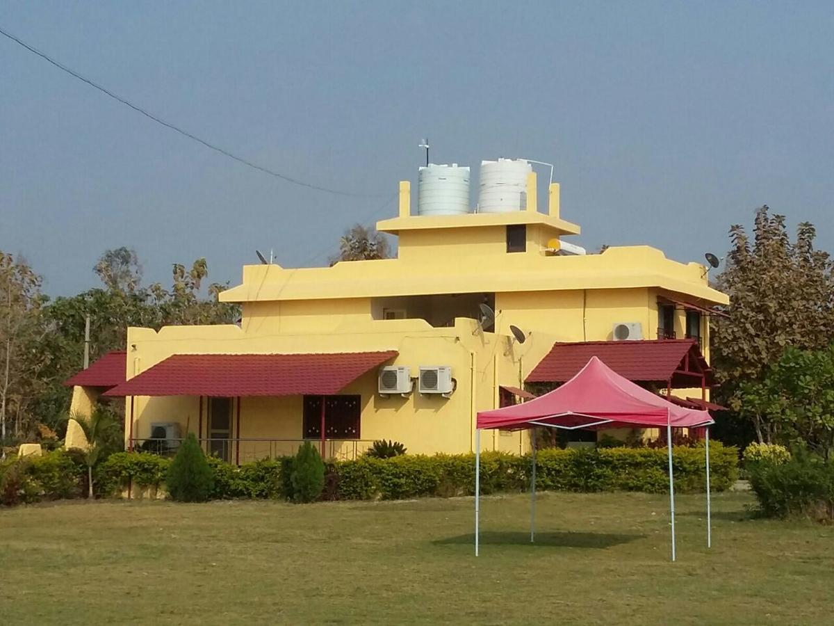 Tigers Heaven Resort Chimur Bagian luar foto